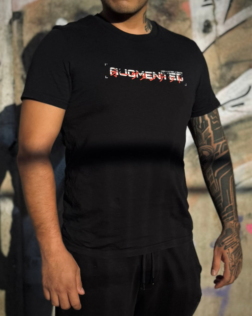 1001 // Base_Shirt // Akira