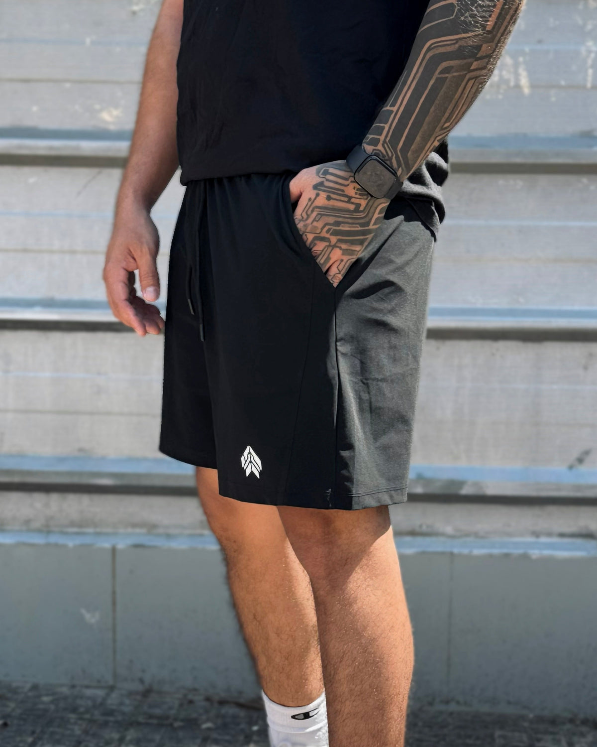6006 // Arc_Short // Emblem